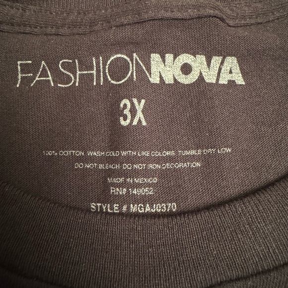 FashionNova Crown The Queen T-Shirt Women’s Size 3X - Picture 2 of 3